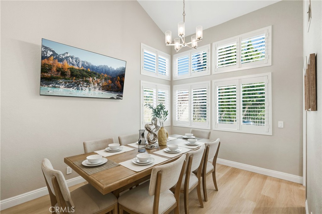 10227 Northridge Property Photo 5
