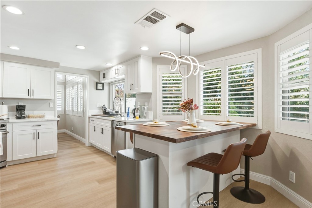 10227 Northridge Property Photo 10