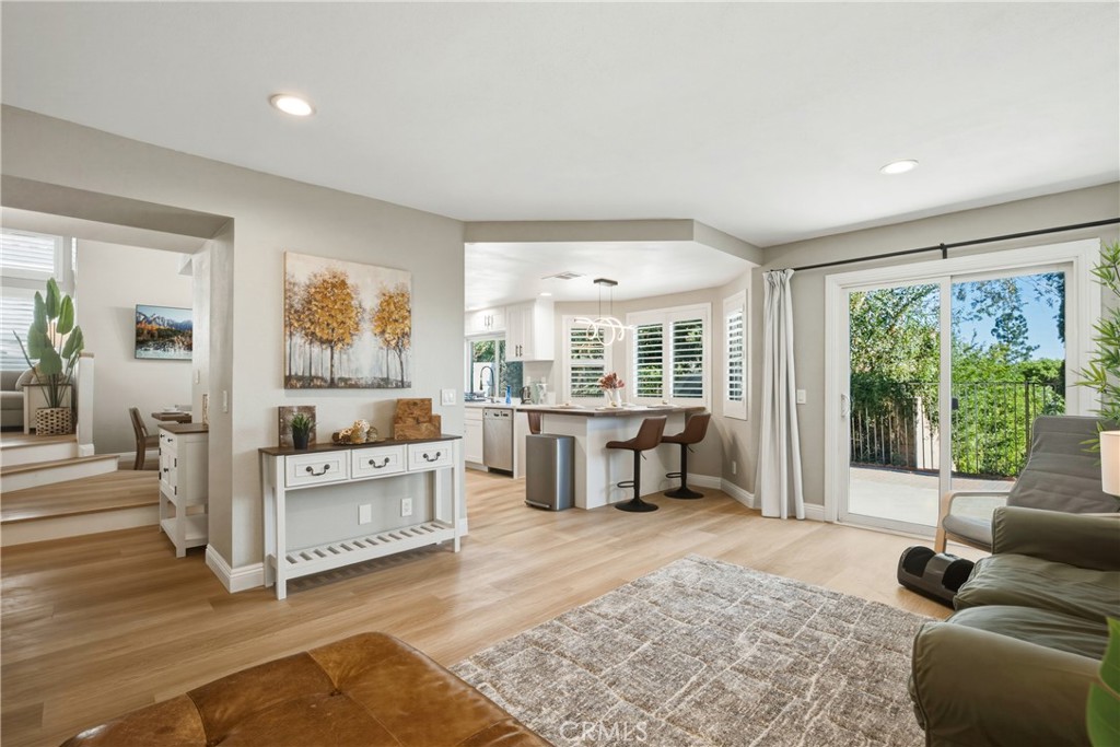 10227 Northridge Property Photo 14