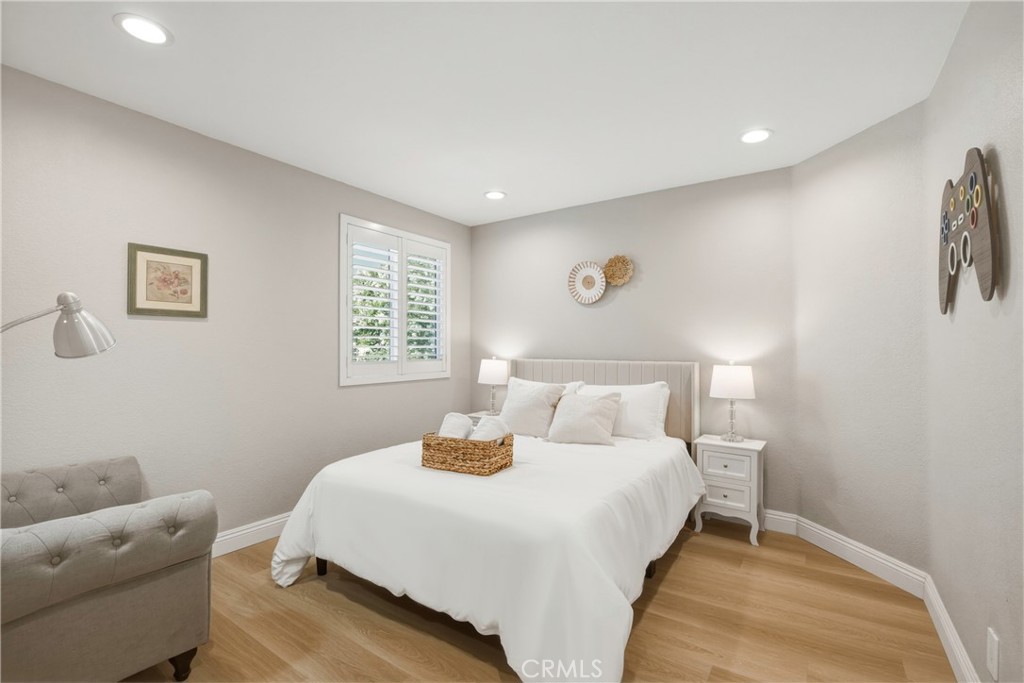 10227 Northridge Property Photo 26