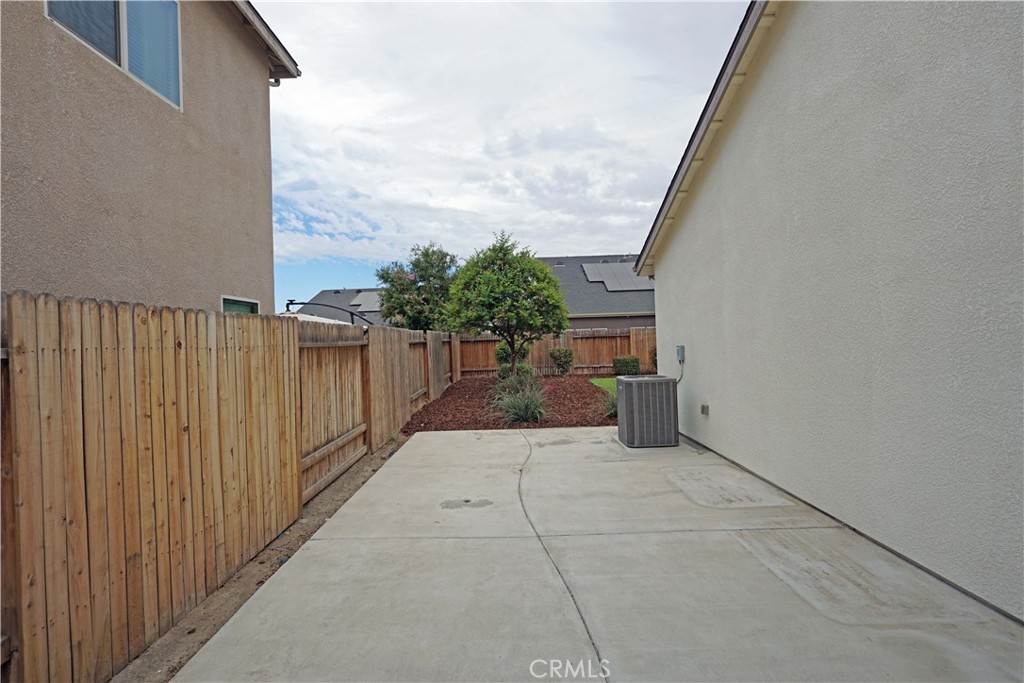 10118 Alondra Dr Property Photo 9