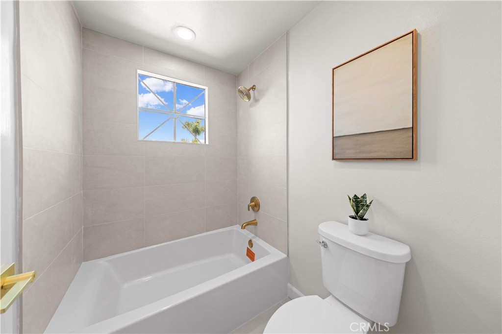 5776 Parkcrest Dr Property Photo 42