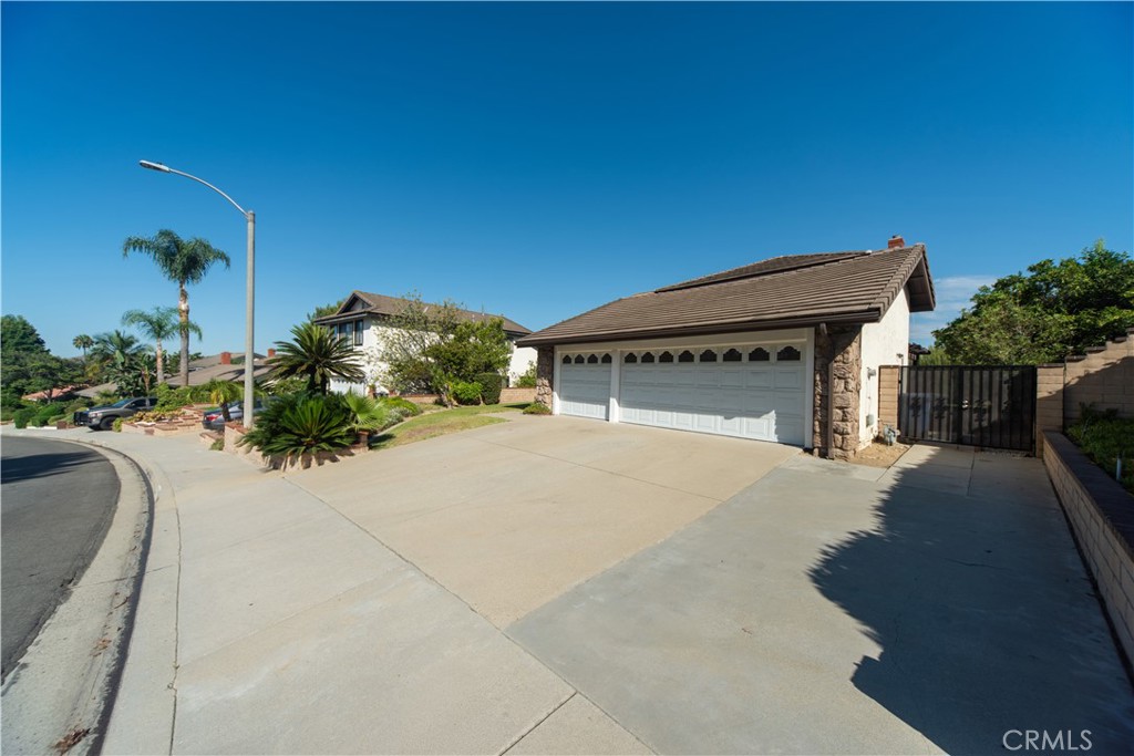 21515 Chirping Sparrow Property Photo 3