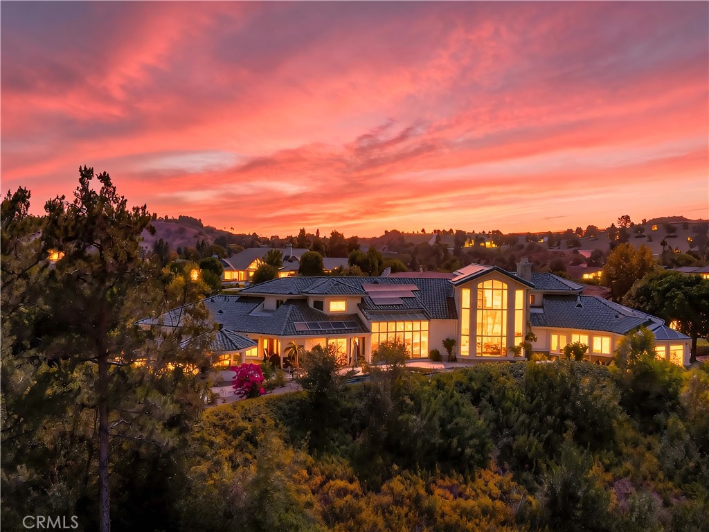 1527 Calle Cristina Property Photo 50