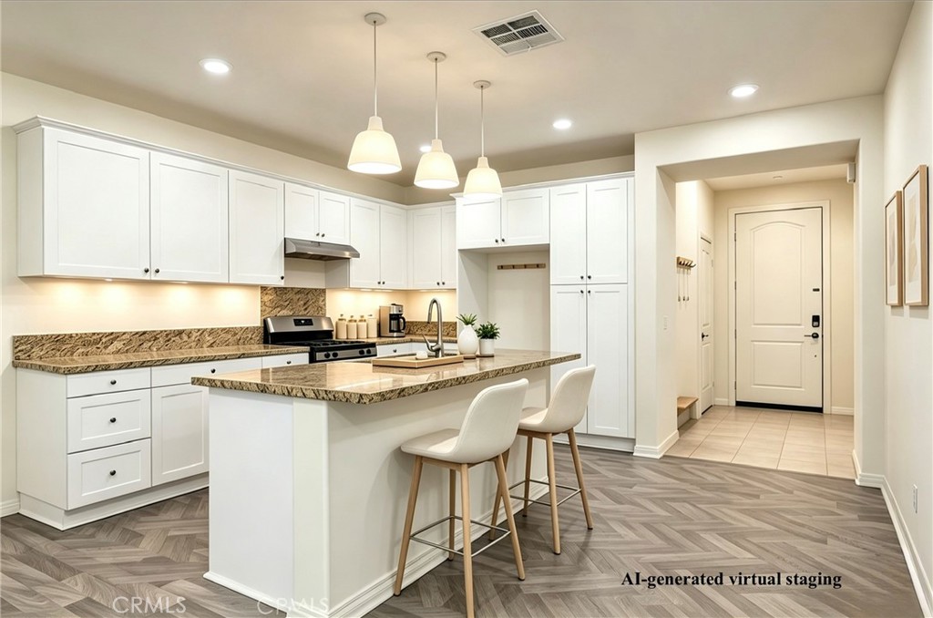 6101 Sendero Property Photo 4