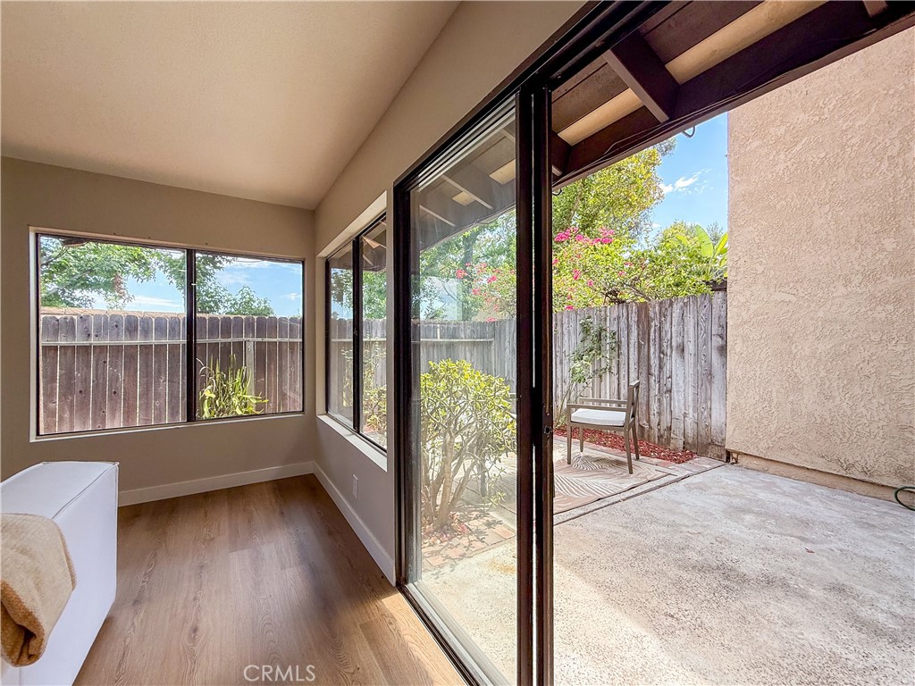 1034 E Romney Drive Property Photo 14