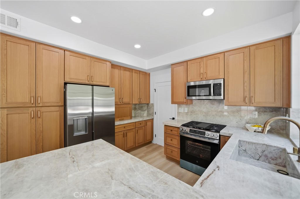 9 Via Rosado Property Photo 18