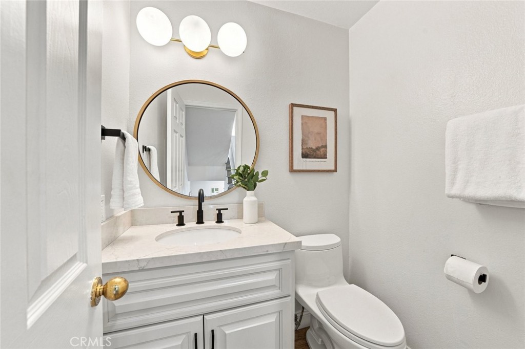 400 Richmond 2 Property Photo 14