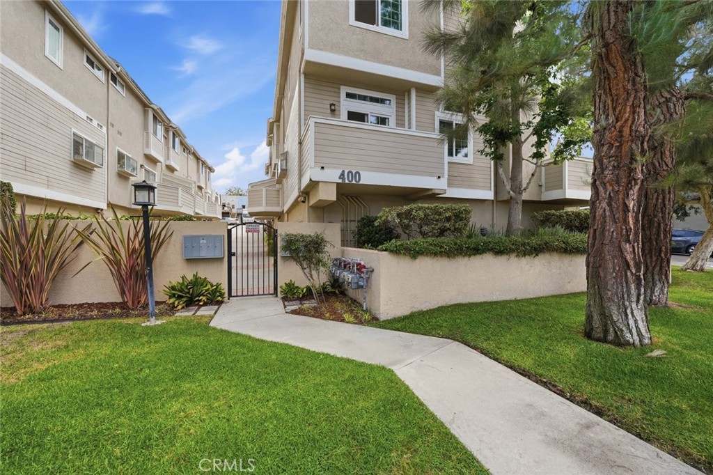 400 Richmond 2 Property Photo 27