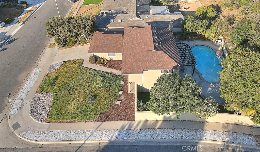 24126 Silver Spray Property Photo 3
