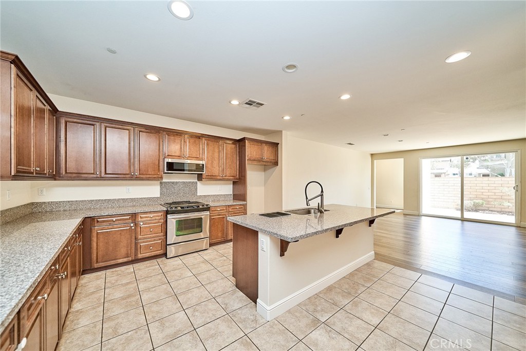 3051 E Via Corvina Property Photo 11