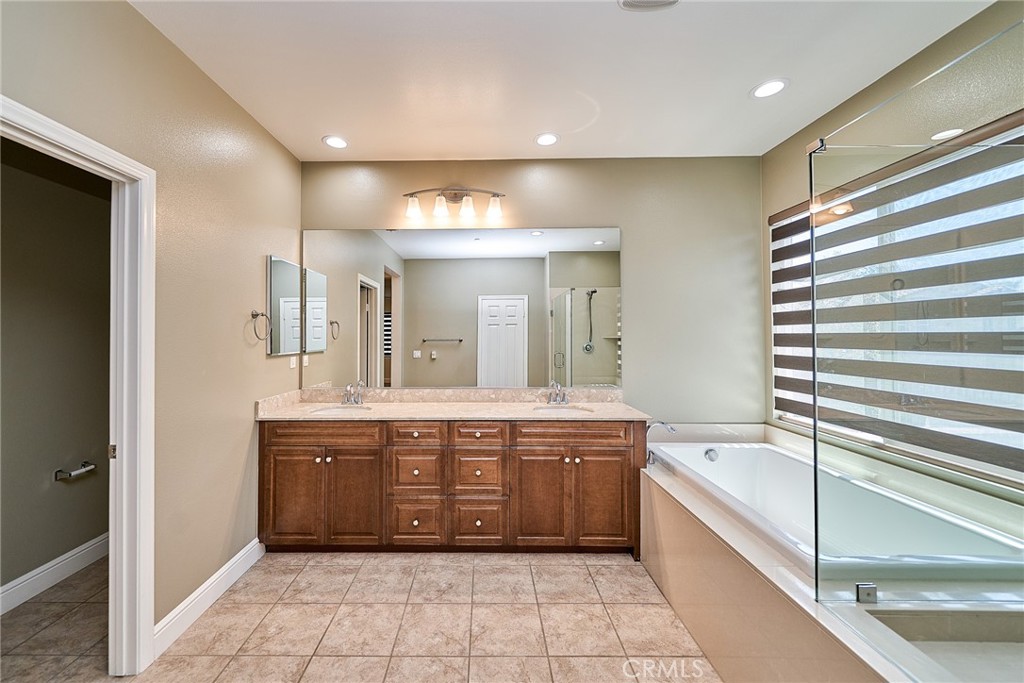 3051 E Via Corvina Property Photo 24