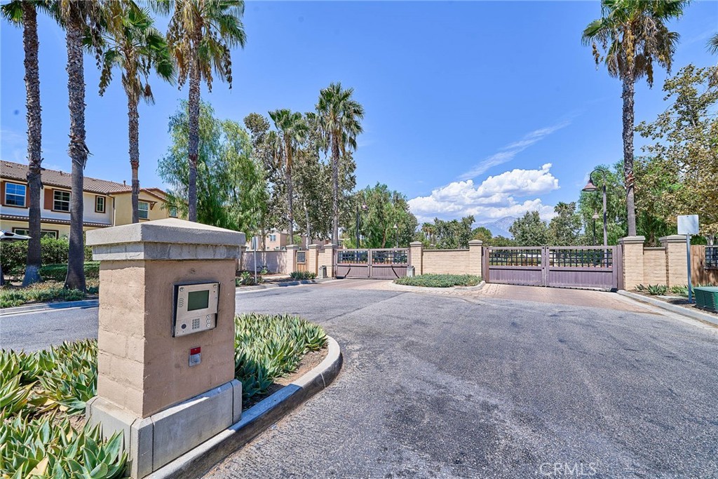 3051 E Via Corvina Property Photo 34