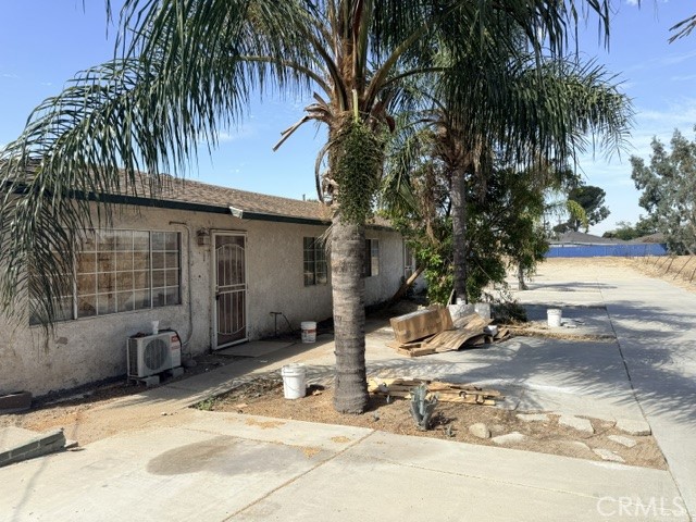 9910 Juniper Property Photo 2