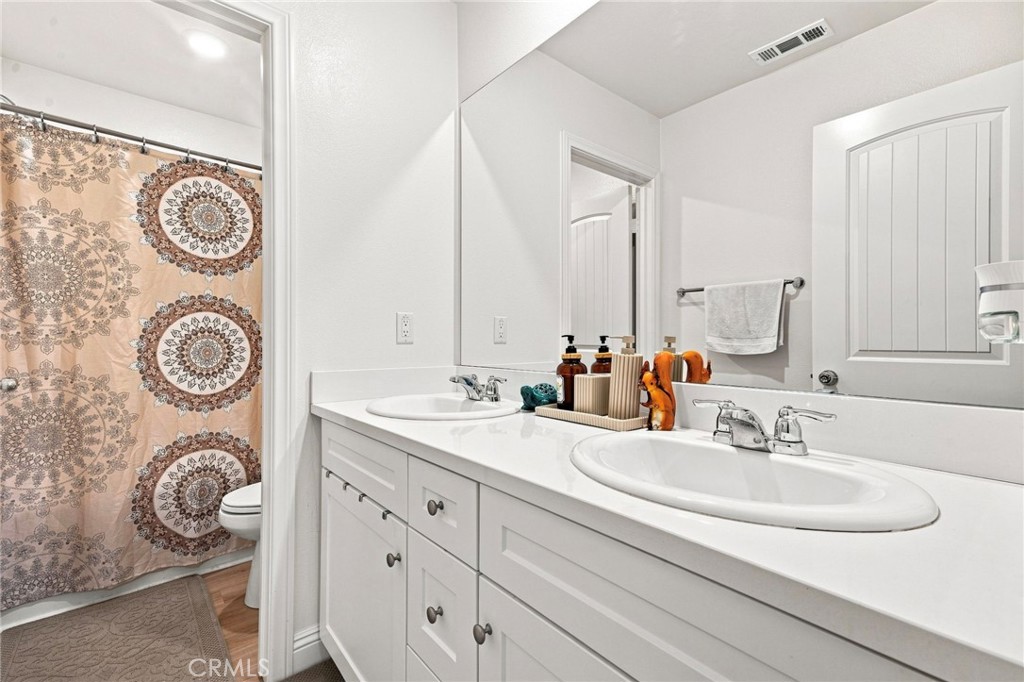 5355 Delaney Way Property Photo 23