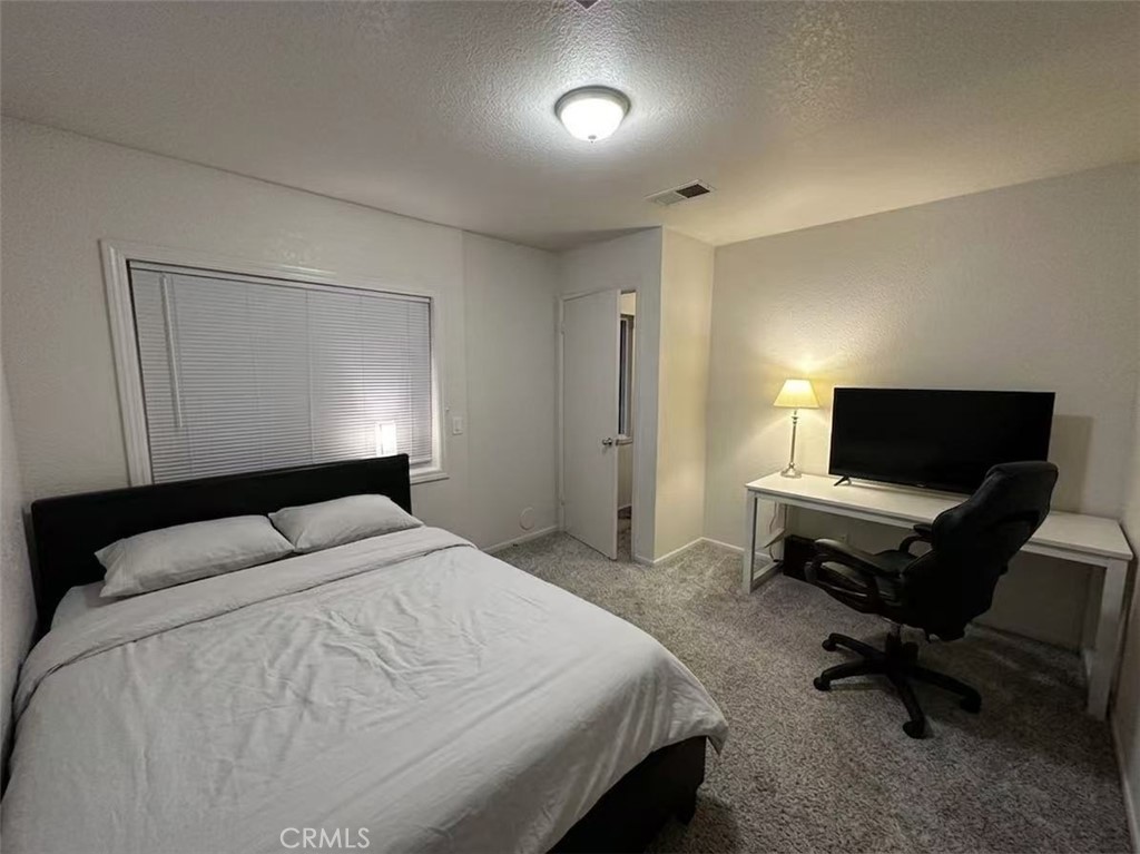 11142 Country View Drive Property Photo 9