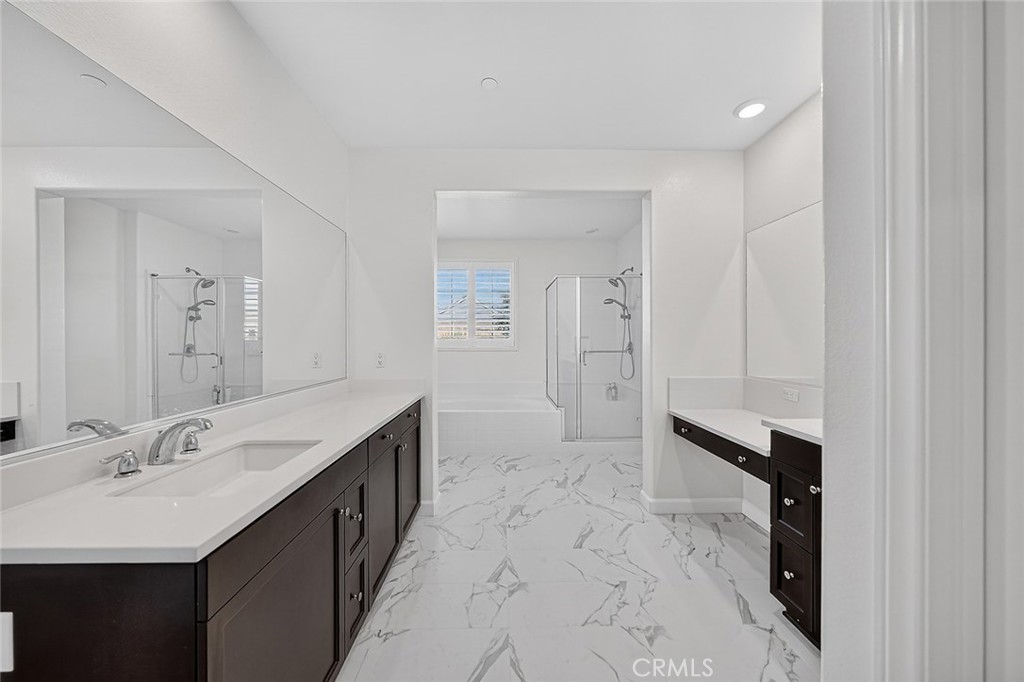 4060 S Bowery Property Photo 18