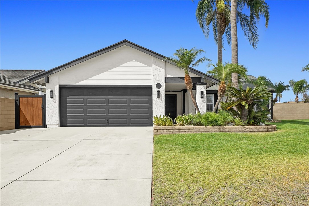 12660 Jalepeno Property Photo 1