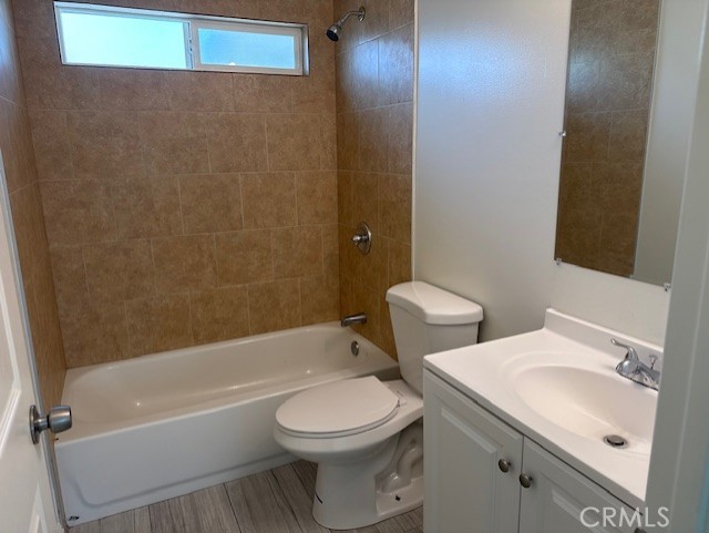 5198 Washington Property Photo 9