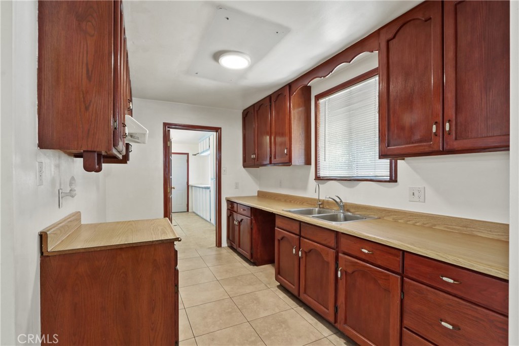 12404 Poinsettia Property Photo 11
