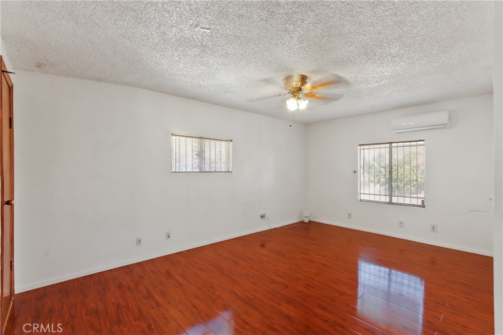12404 Poinsettia Property Photo 18