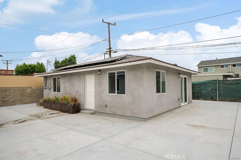 11585 Embree Drive Property Photo 1