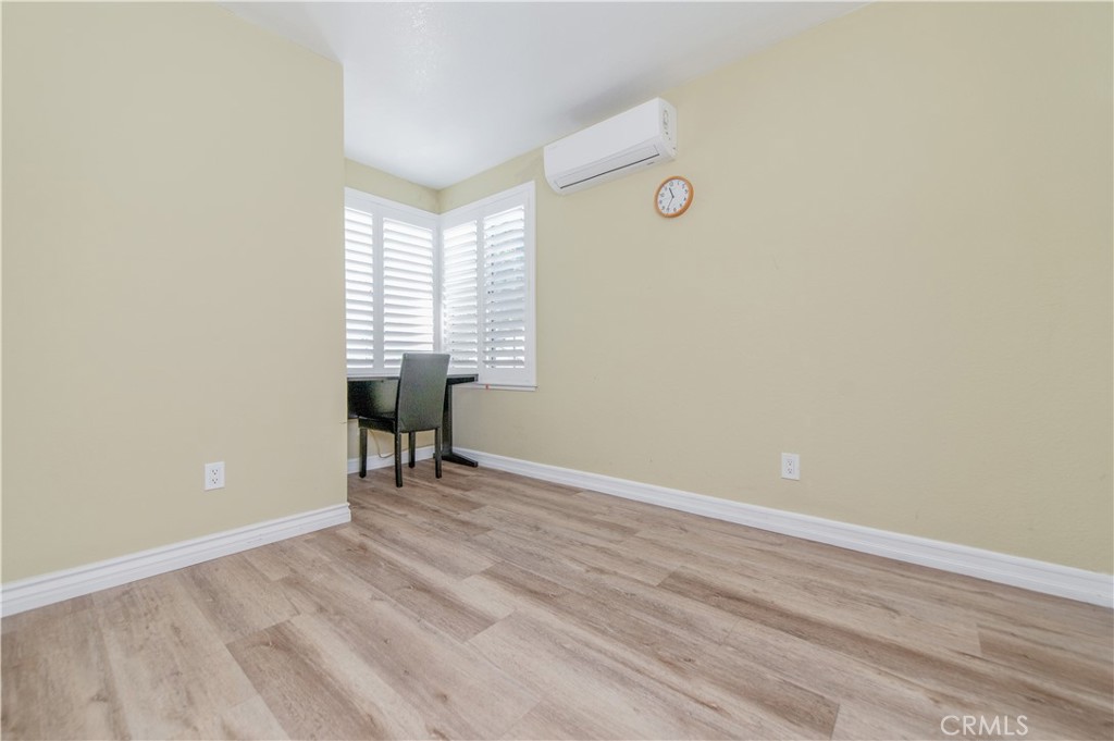 3790 Oakhurst Street Property Photo 9