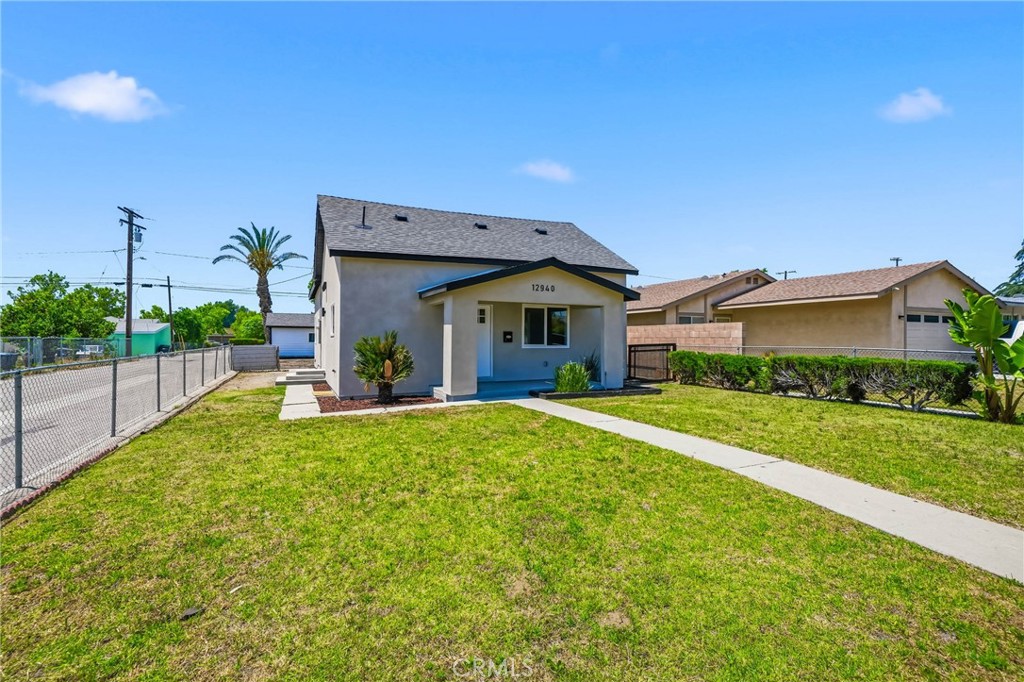 12940 4th Property Photo 1