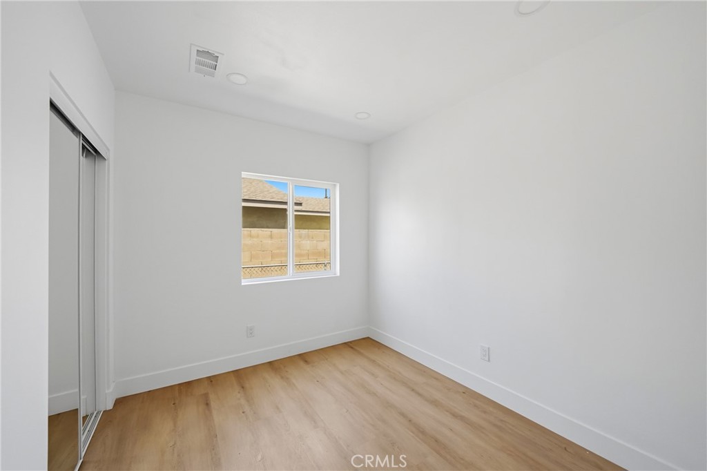12940 4th Property Photo 18