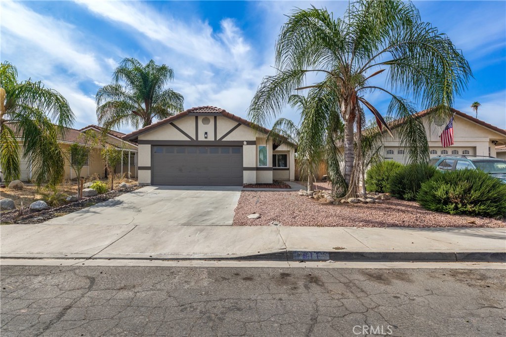 811 Don Drive Property Photo 1