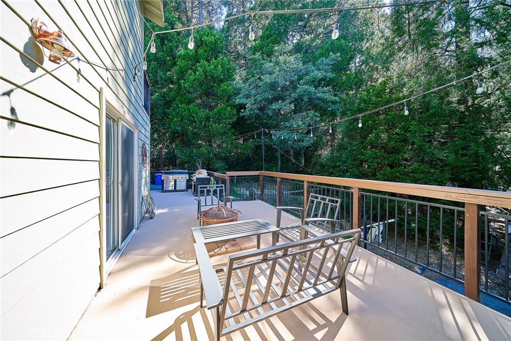 23891 Lakeview Property Photo 10