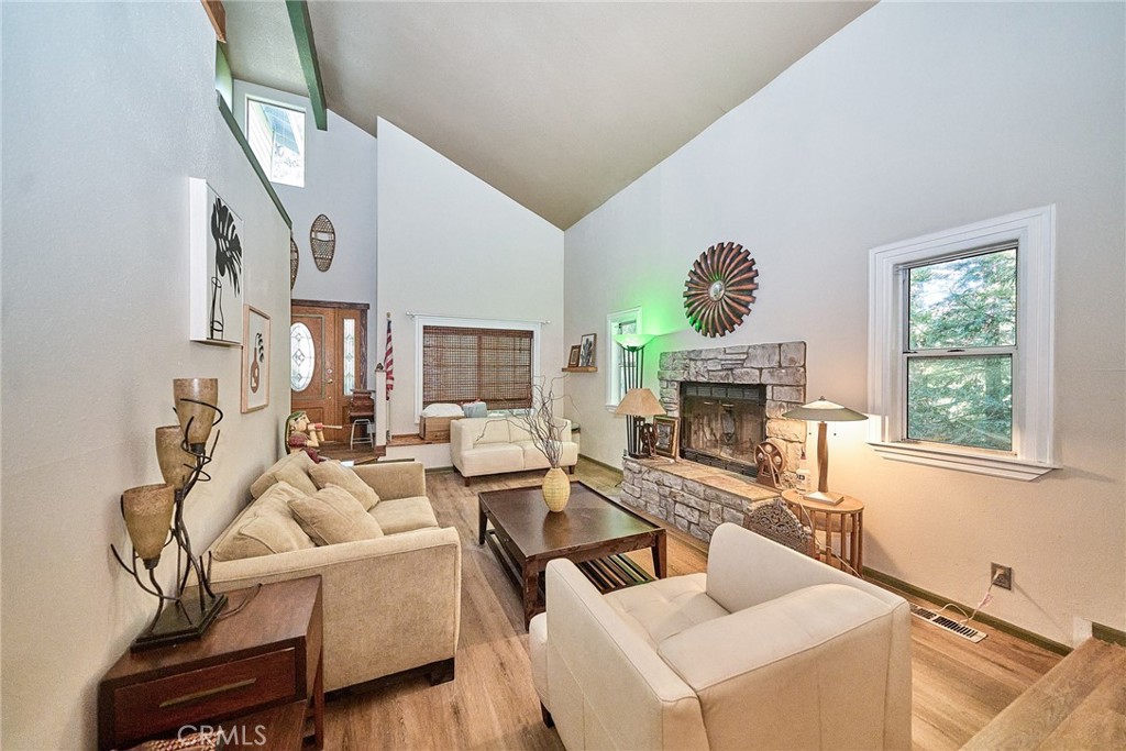 23891 Lakeview Property Photo 27