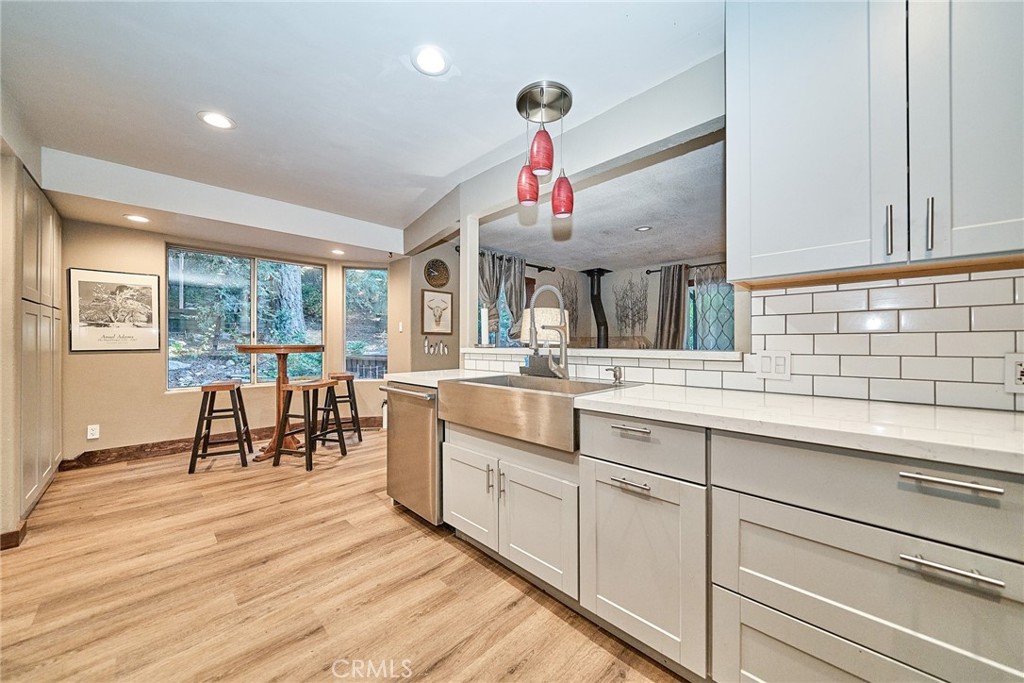23891 Lakeview Property Photo 36