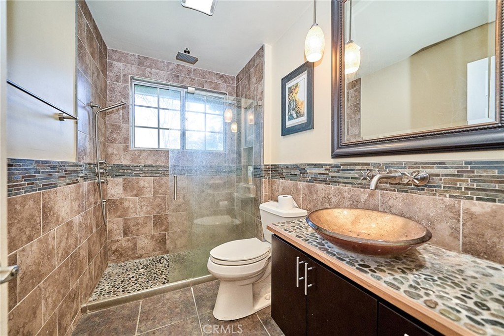 23891 Lakeview Property Photo 49
