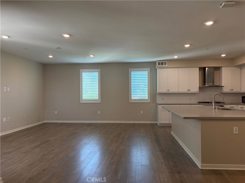 145 Bowery Property Photo 4