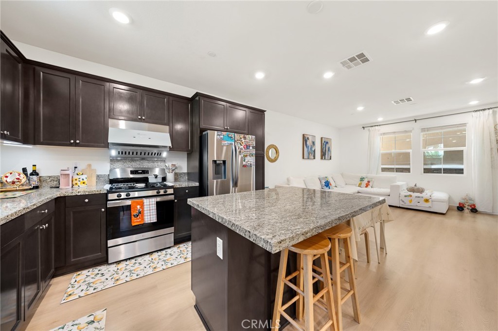 13931 Blossom Way Property Photo 12