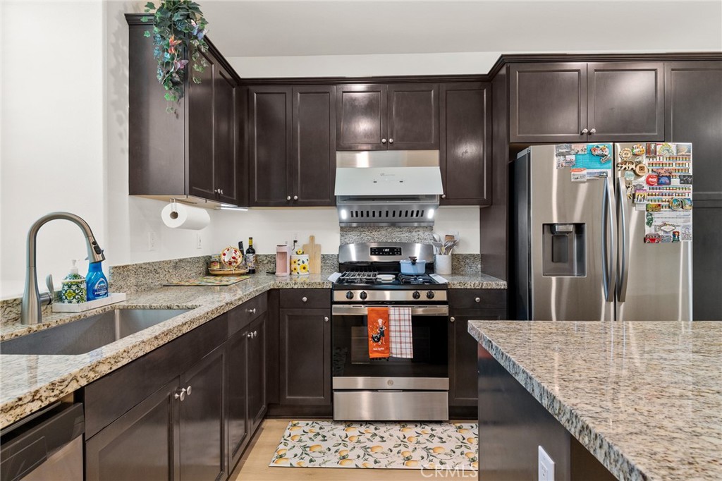 13931 Blossom Way Property Photo 13