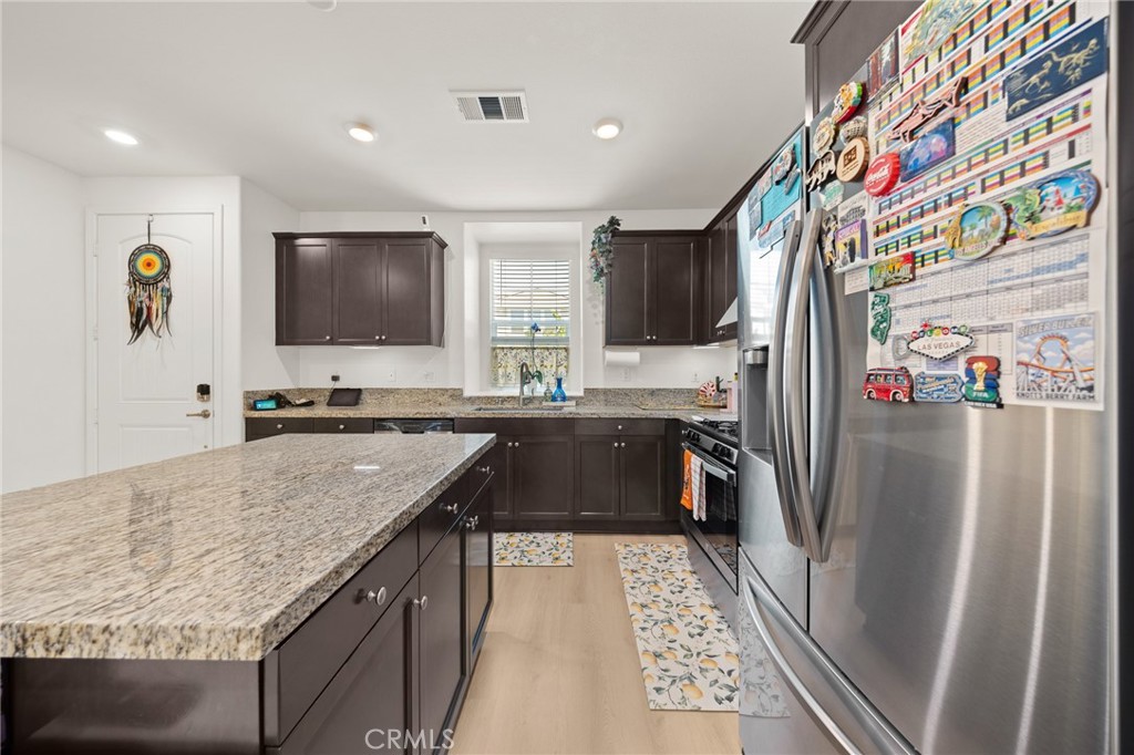 13931 Blossom Way Property Photo 14
