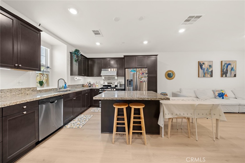 13931 Blossom Way Property Photo 15