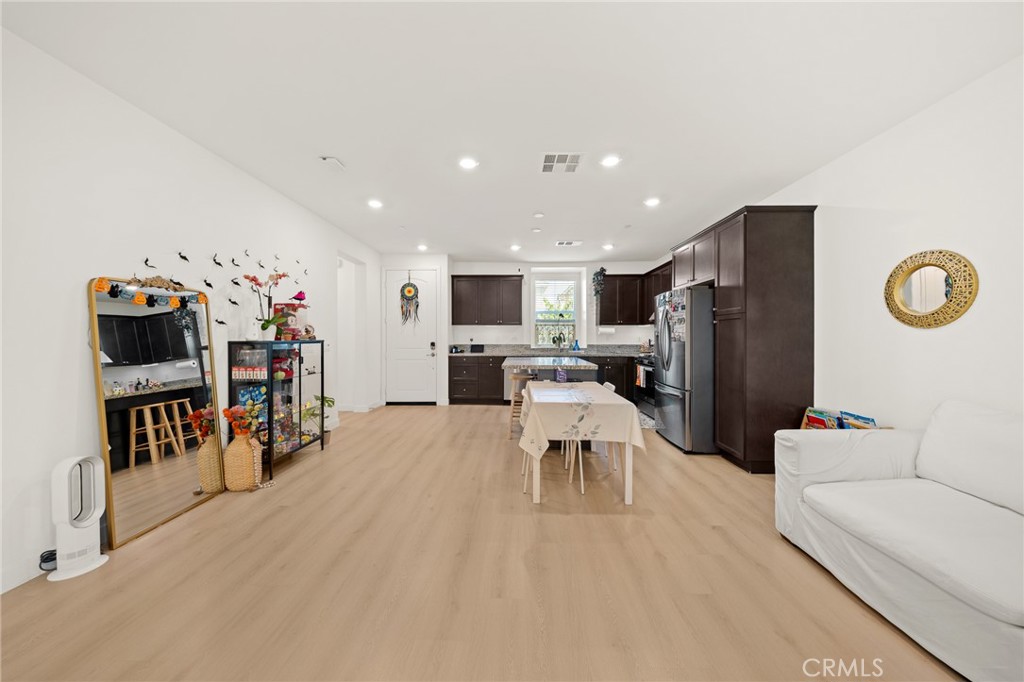13931 Blossom Way Property Photo 19