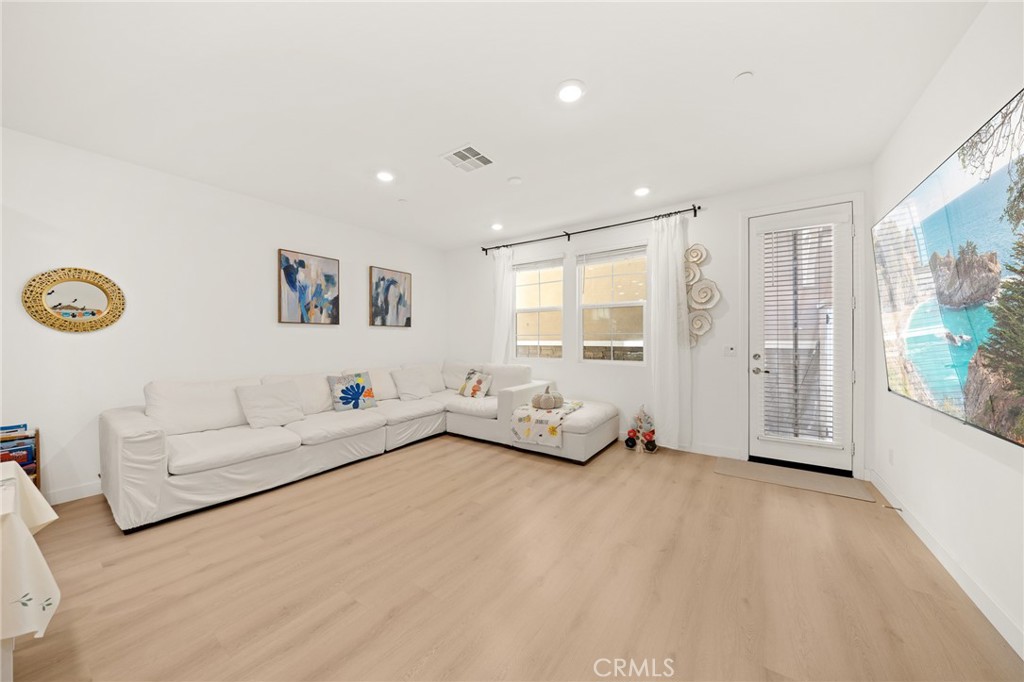 13931 Blossom Way Property Photo 23