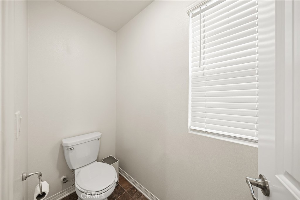 13931 Blossom Way Property Photo 43