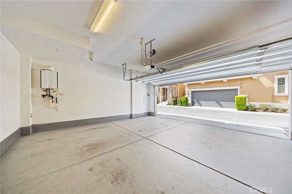 13931 Blossom Way Property Photo 46
