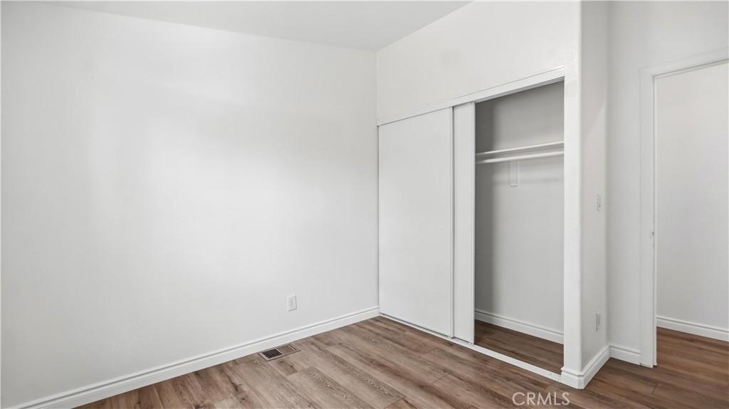 164 E Valley Street Property Photo 16