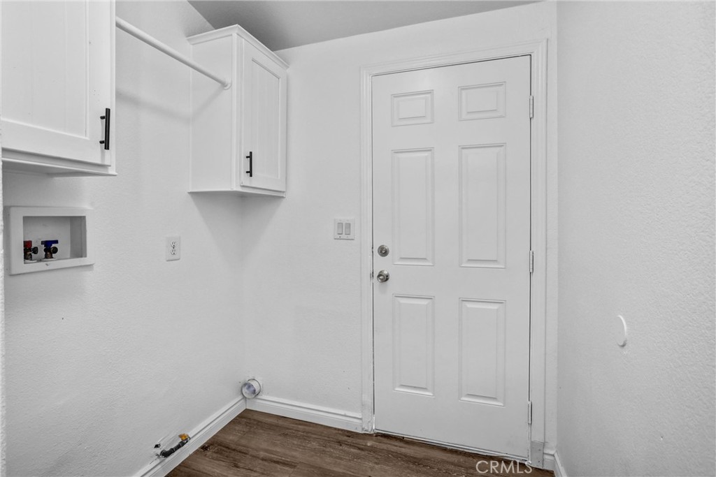 164 E Valley Street Property Photo 17