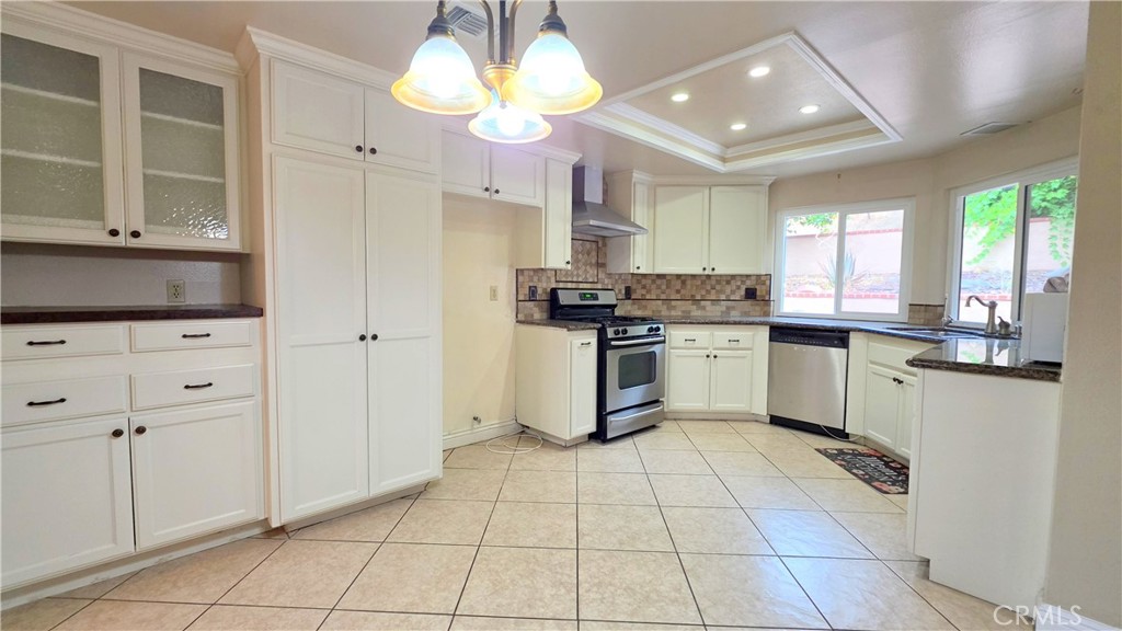 20665 E Fuero Drive Property Photo 11