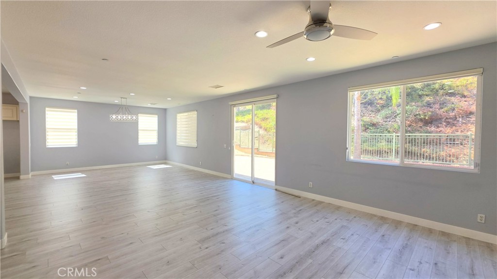 5140 Buckwheat Street Property Photo 6