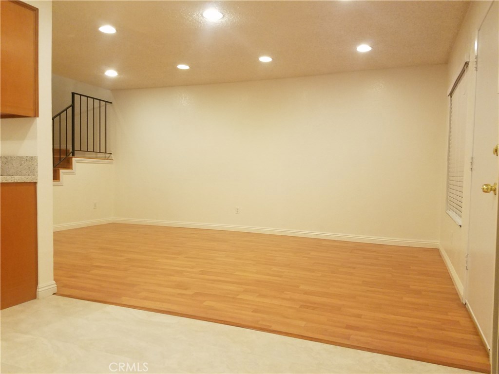 1921 Hawaii Street Property Photo 3