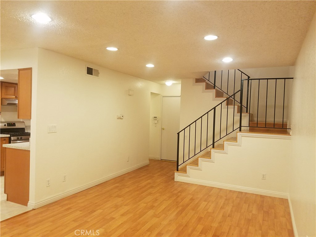 1921 Hawaii Street Property Photo 4