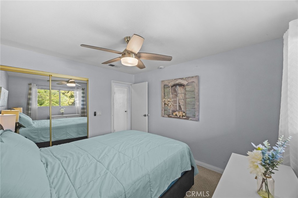 575 N Villa Court 212 Property Photo 18